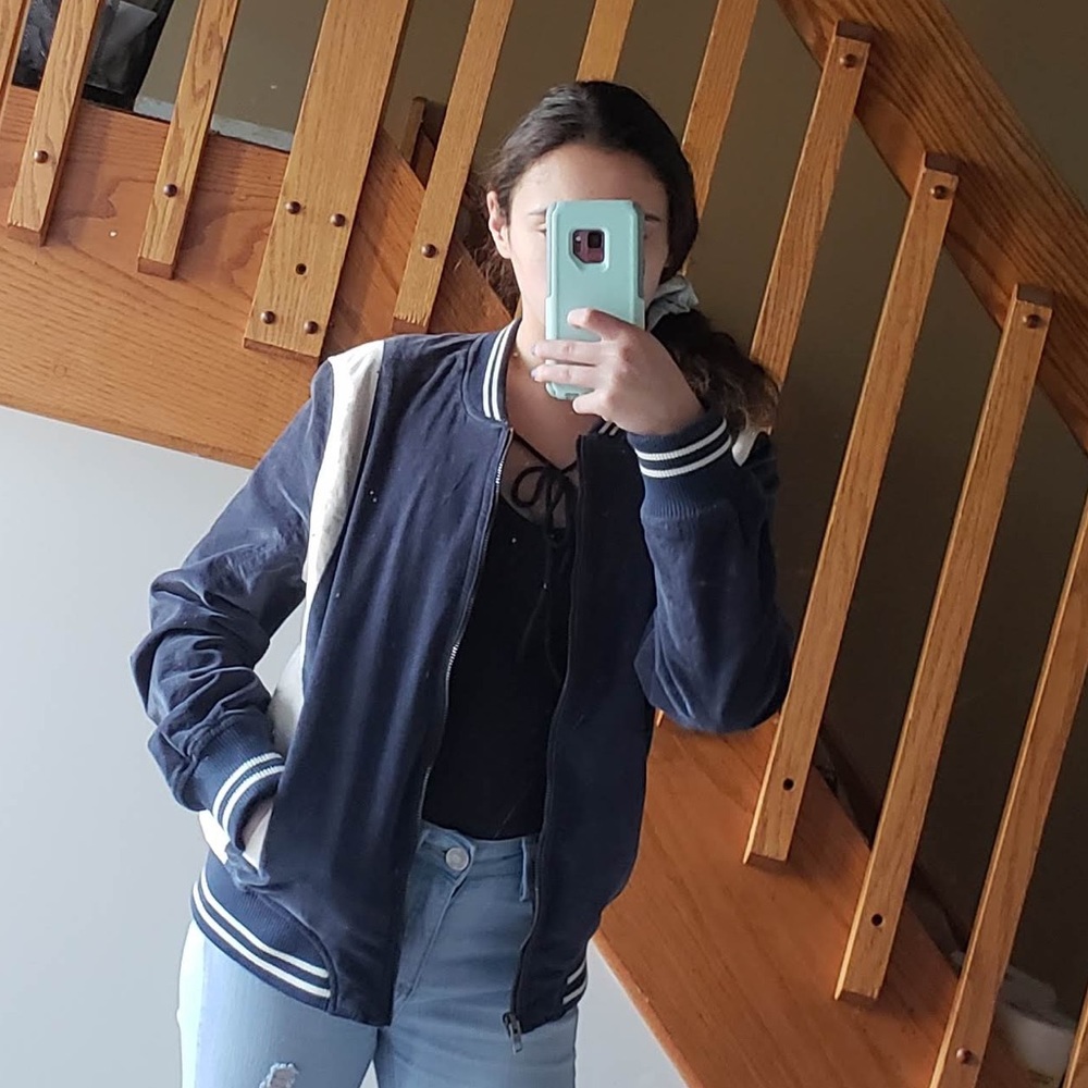 Small navy Lettermen jacket from American Eagle with Honestly on back